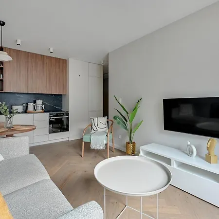 Bank Polski Center With Parking By Lion Gdynia