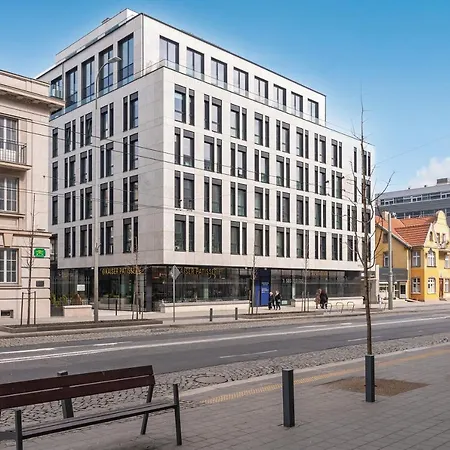 Lägenhet Bank Polski Center With Parking By Lion Gdynia