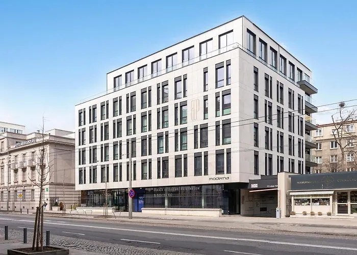 Bank Polski Center With Parking By Lion Lägenhet